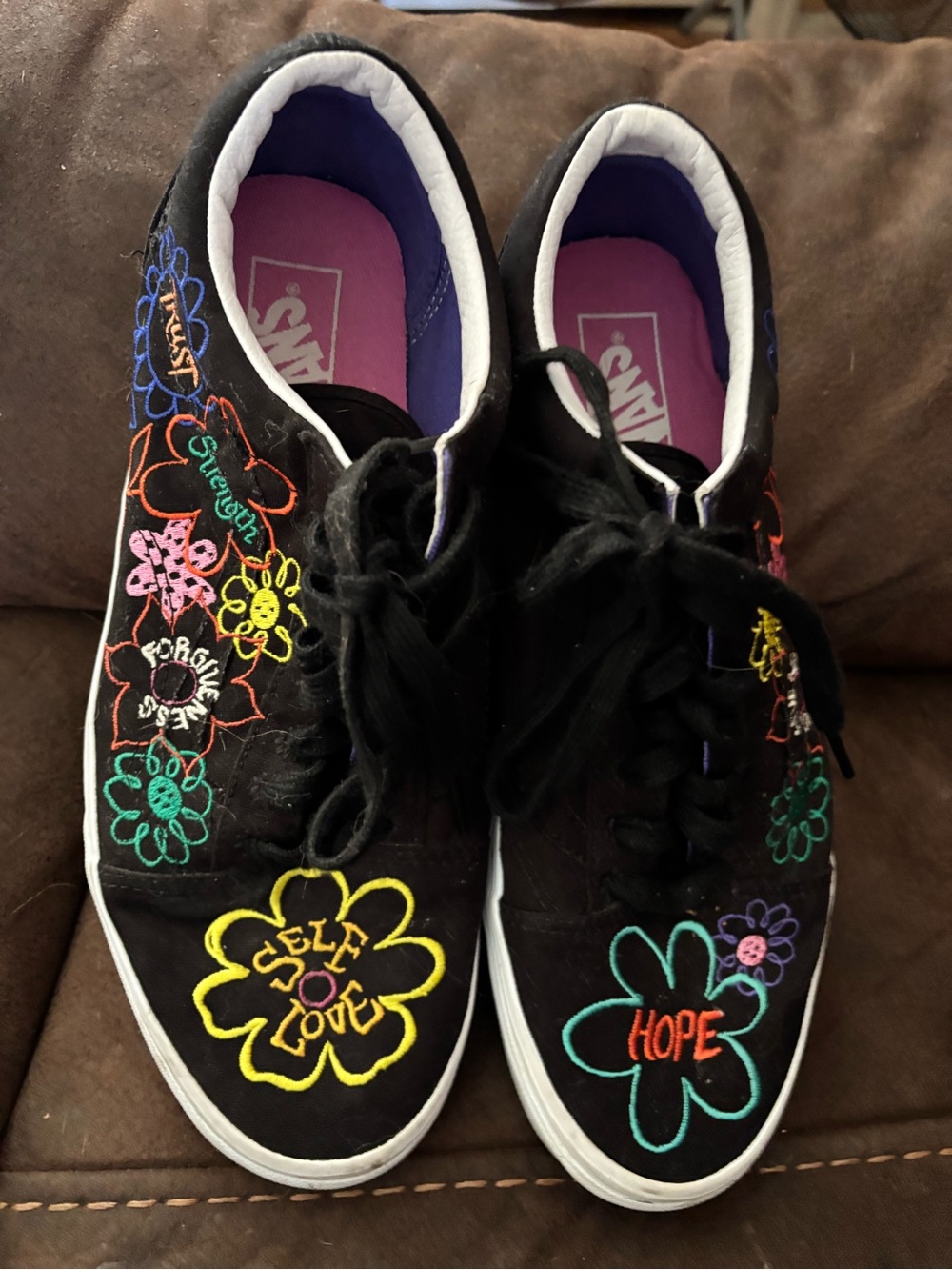 Vans Women’s Black Embroidered Floral Lace-Up Sneakers with Multi-Color Accents